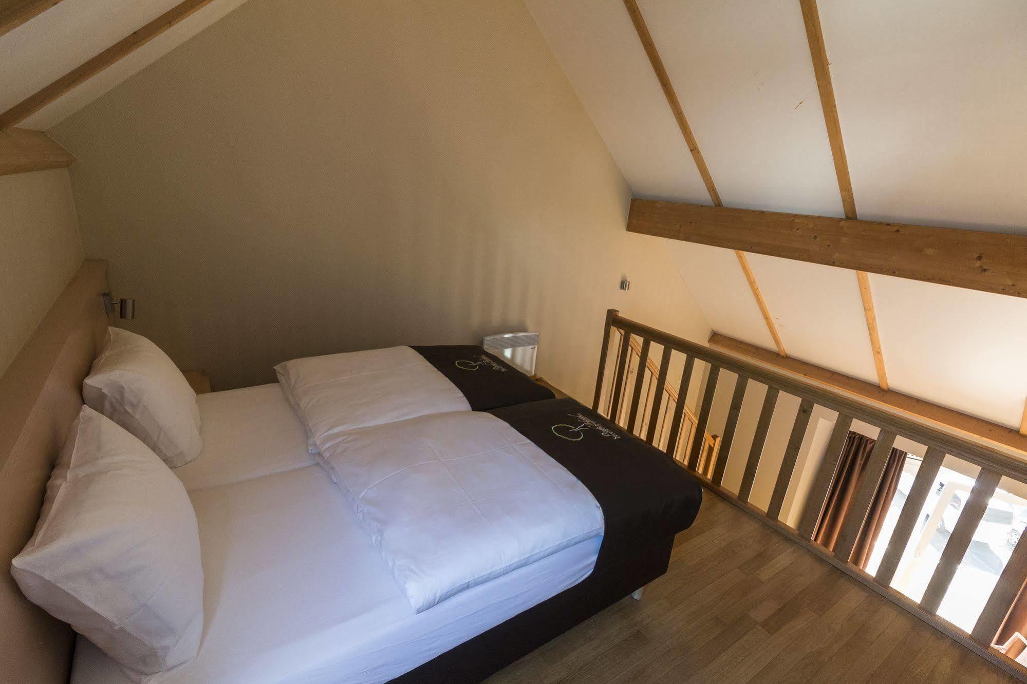 Park Hotel Kelmis Eksteriør bilde