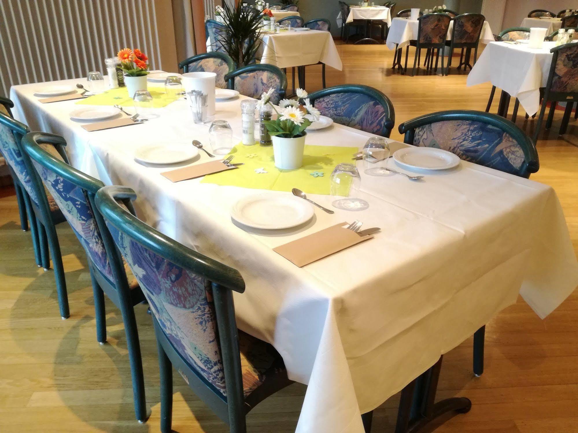 Park Hotel Kelmis Eksteriør bilde