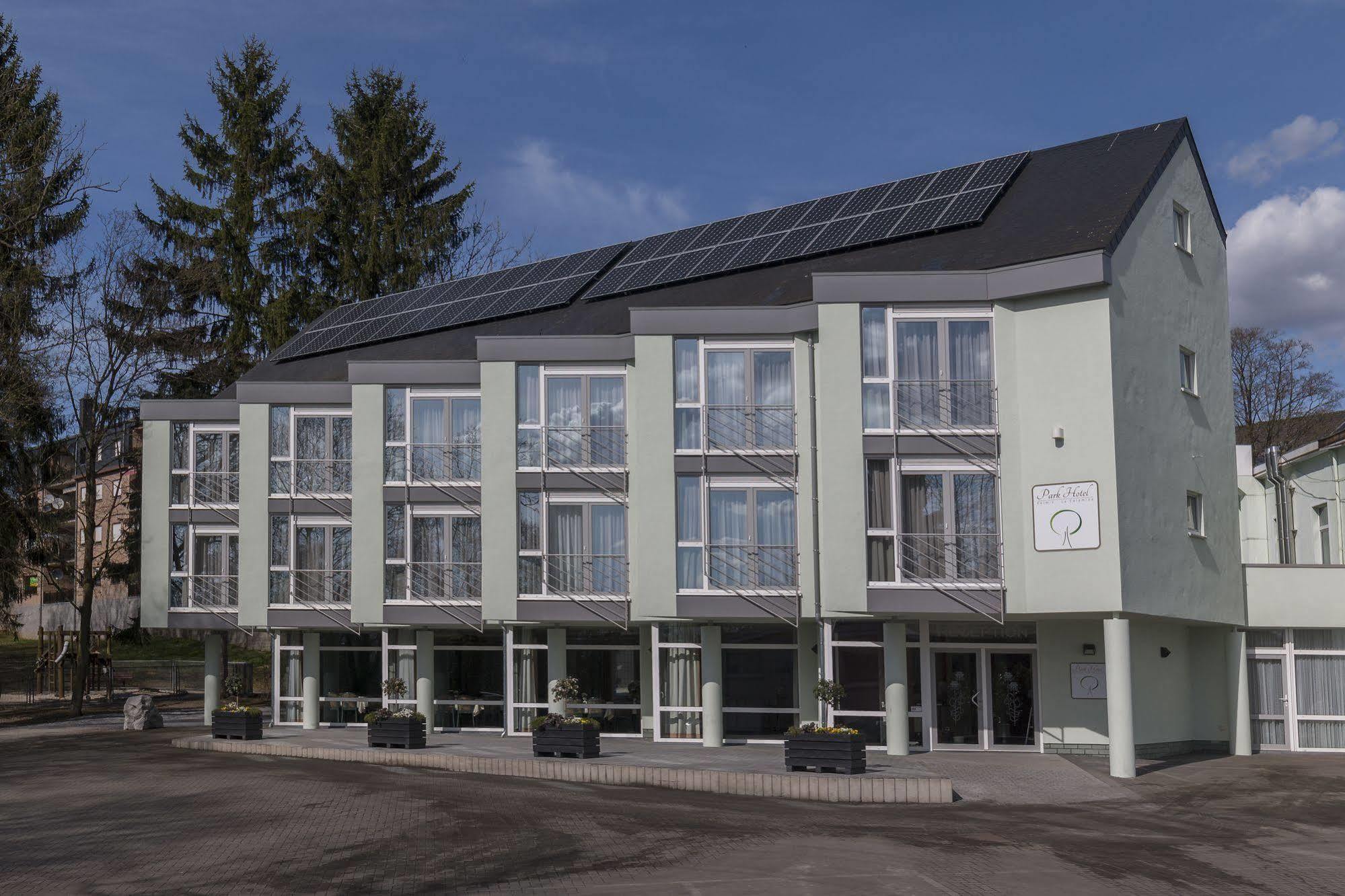 Park Hotel Kelmis Eksteriør bilde