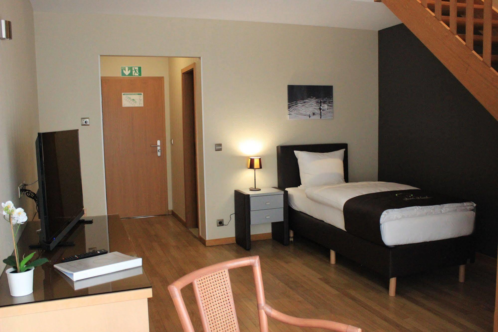 Park Hotel Kelmis Eksteriør bilde